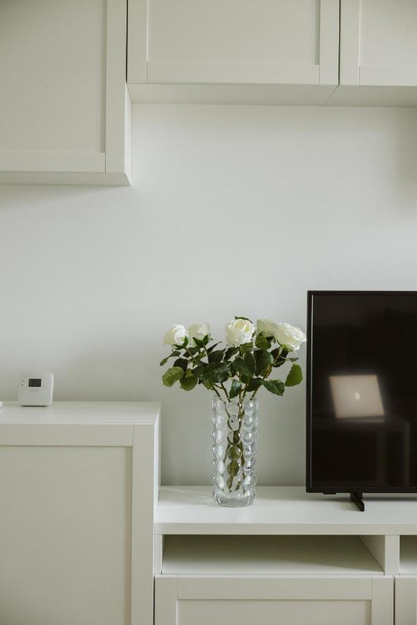Pure Apartment Bucharest Luaran gambar