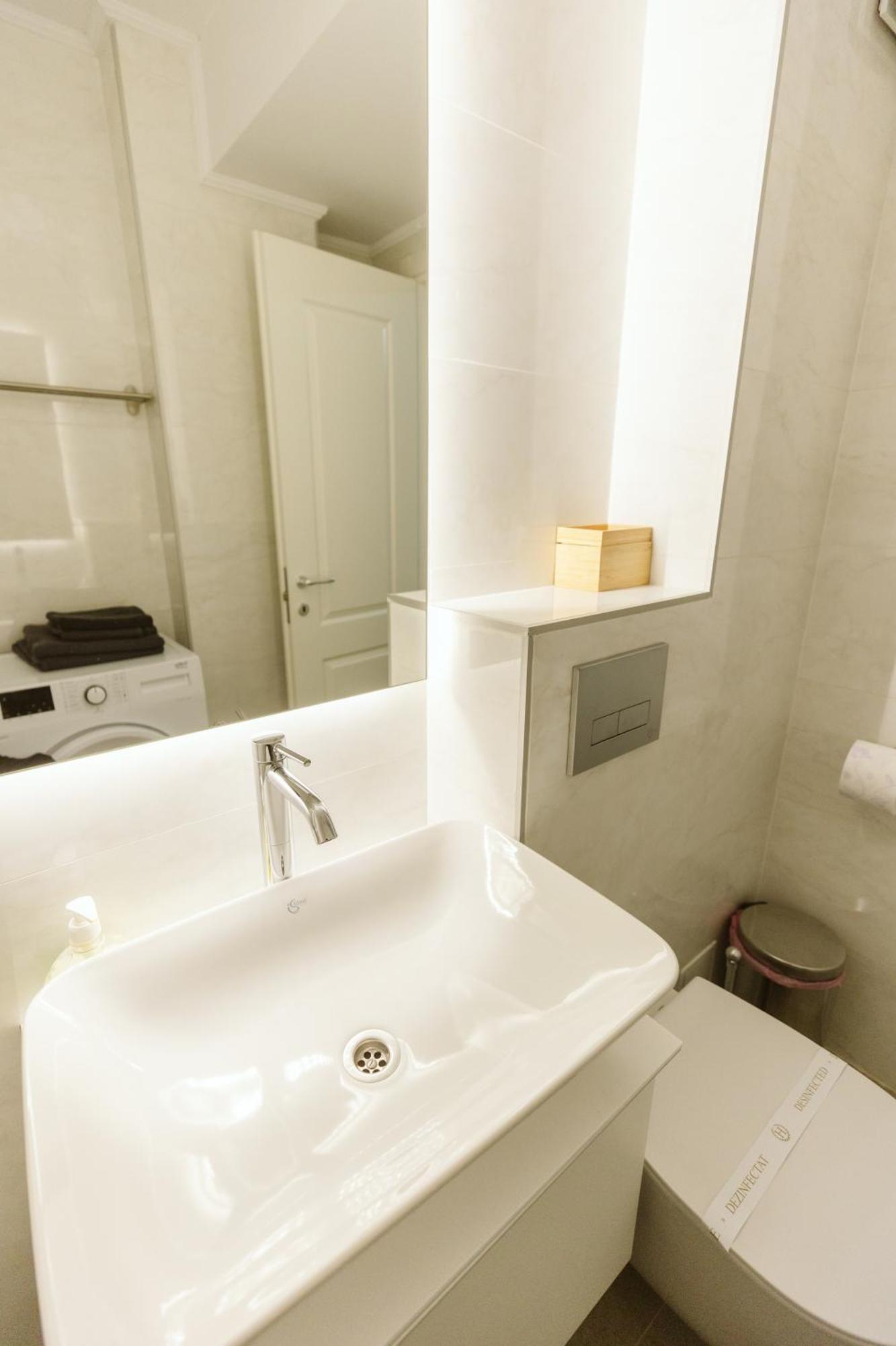 Pure Apartment Bucharest Luaran gambar
