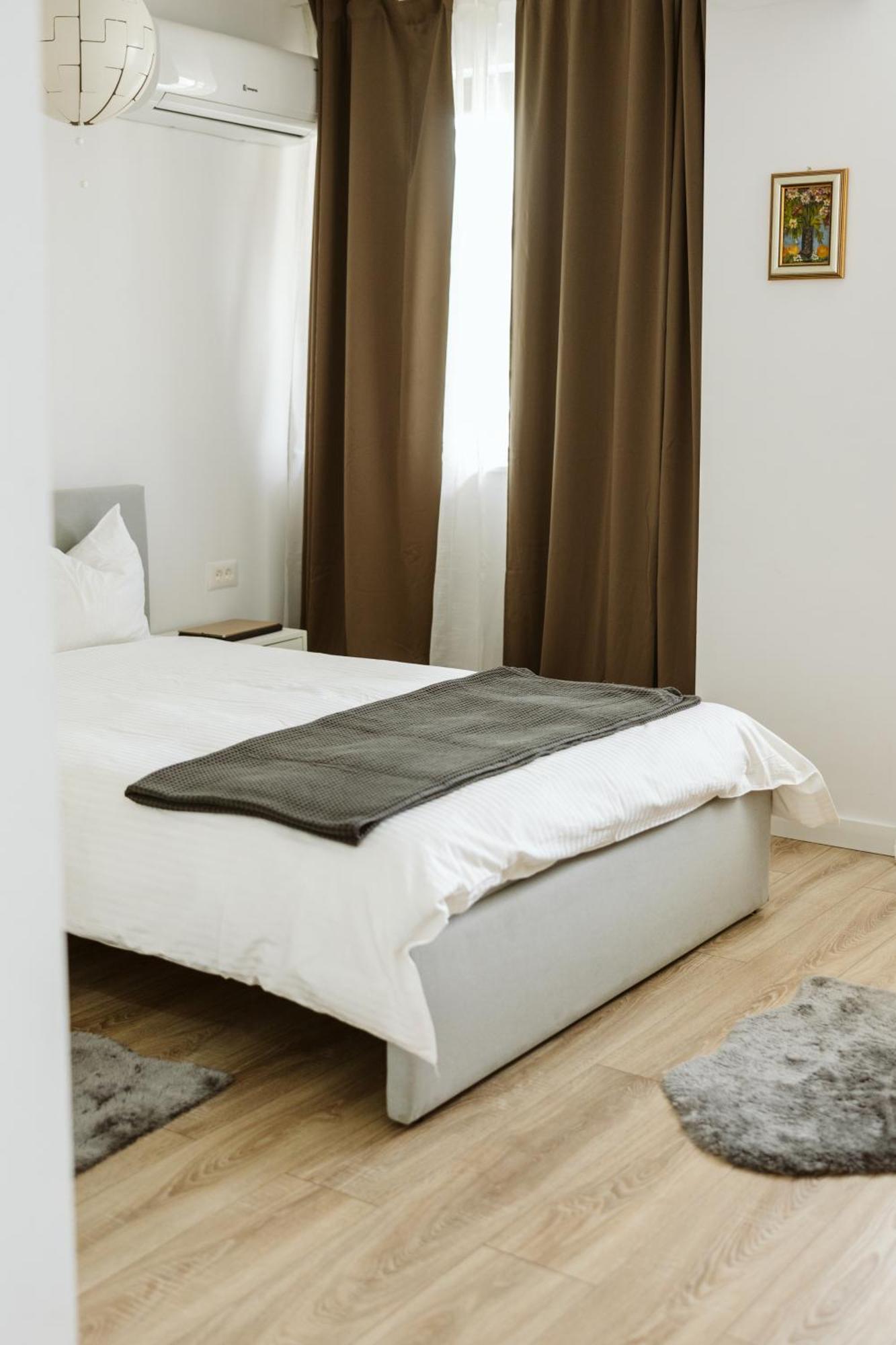 Pure Apartment Bucharest Luaran gambar